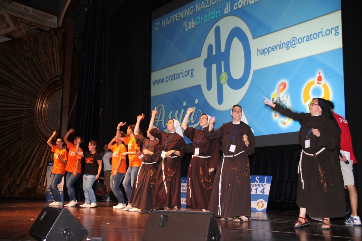 H2O ad Assisi: 1000 giovani e tanta Chiesa